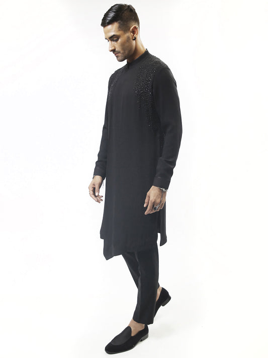 Erebus Asymmetrical Kurta Set