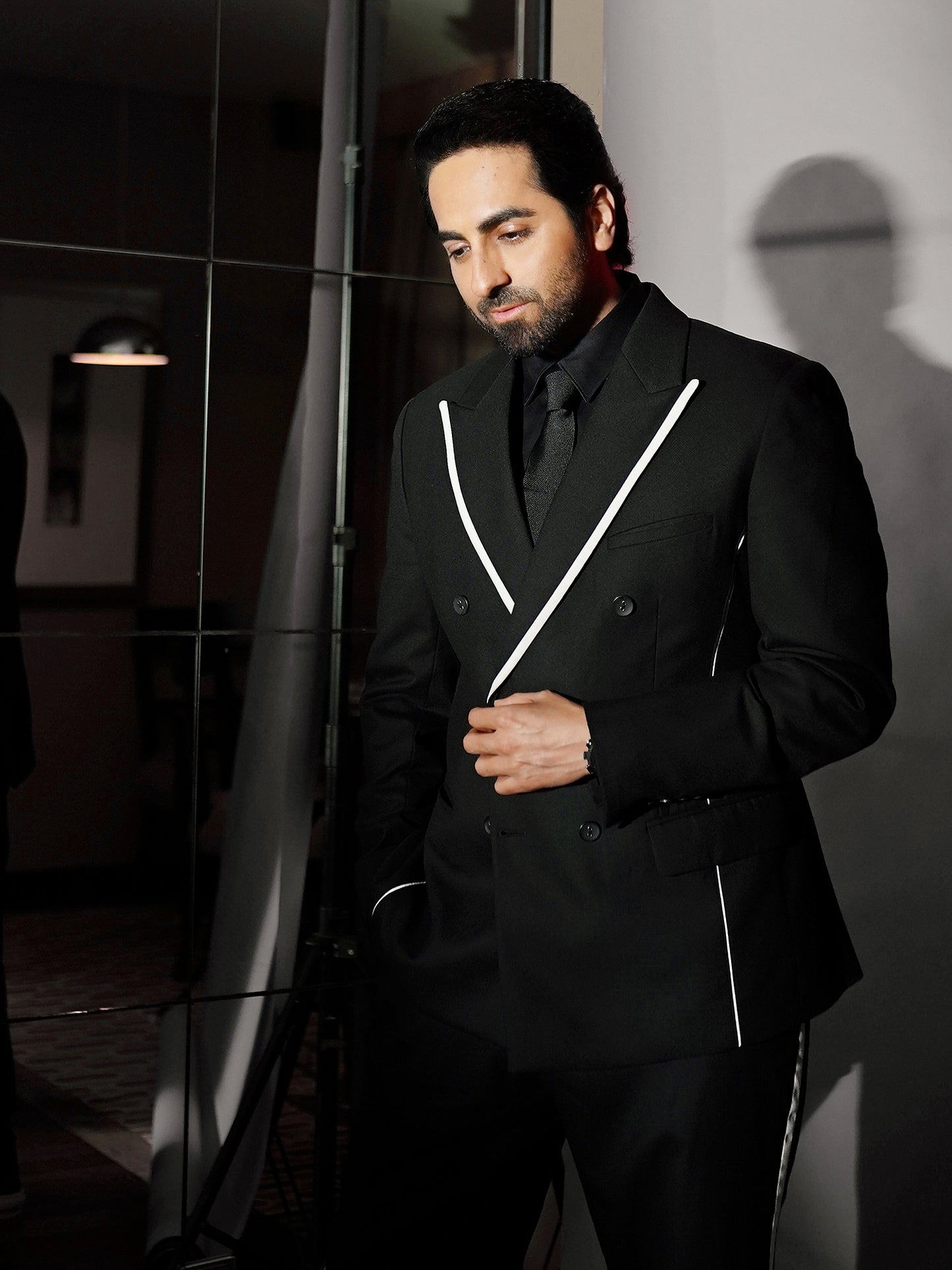 Ayushmann Khurrana In Double Breasted Suit